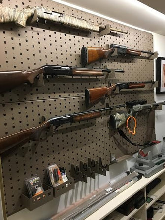 Wall mounted Rifle Storage Display