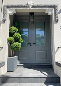 Embassy forced-entry-resistant security door with glass
