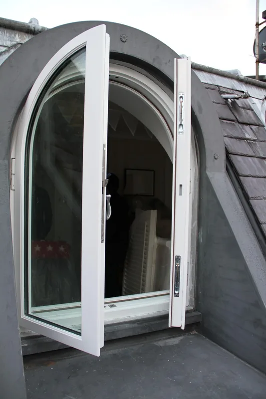Operable bullet-resistant double windows